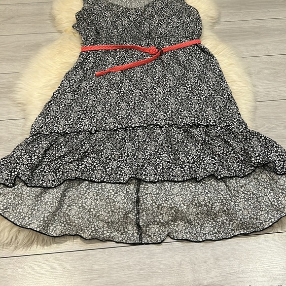 Girls High-Low Ruffle Black & White Flower Dress with Coral Skinny Belt Size XL - Picture 4 of 7